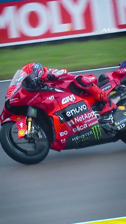Marc Marquez says 'calm down!' 😮‍💨 | 2025 German GP