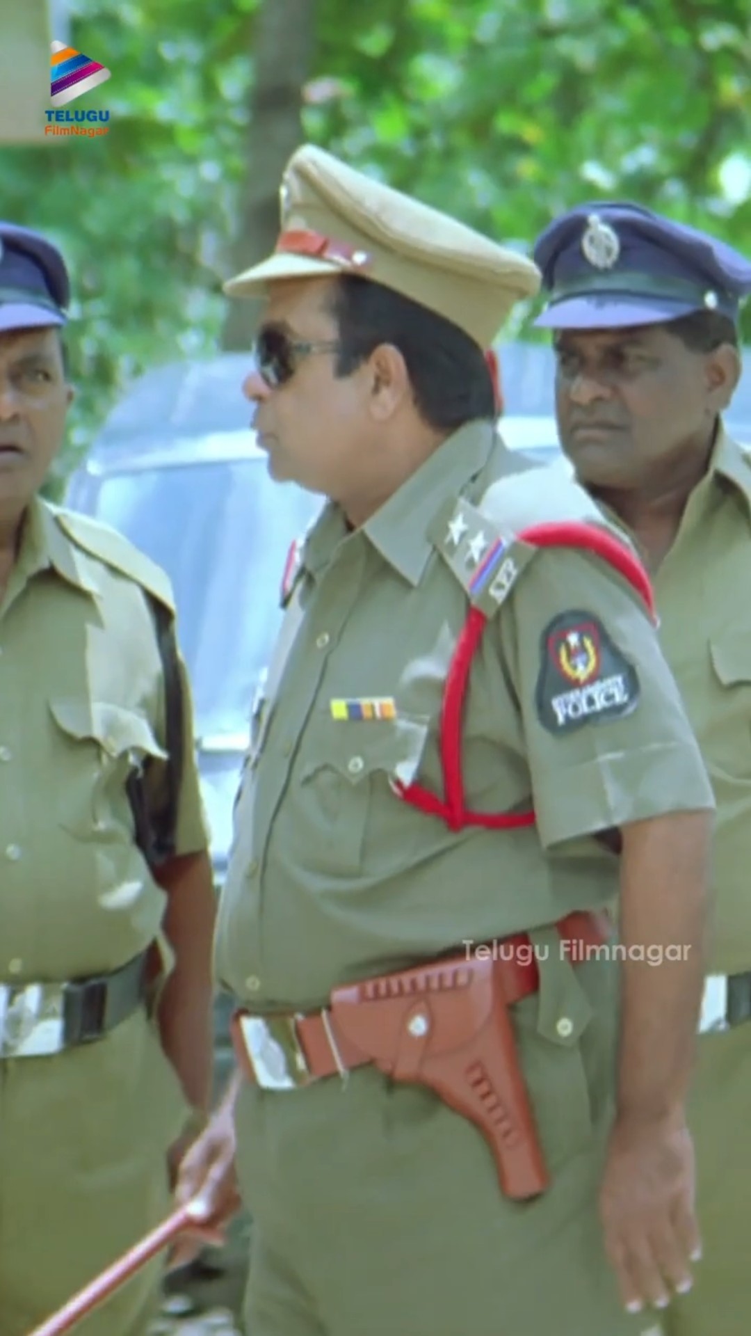 బ్రహ్మికి చుక్కలు చూపించిన పోలీస్ కుక్క ? | #Brahmanandam | #Ramachari | #Venu | #Shorts | TFN