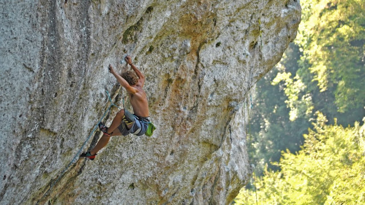 “Gli albanesi” 8b, candalla bassa