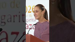 Sheinbaum reacts to AMLO's return and says that “every book is political”