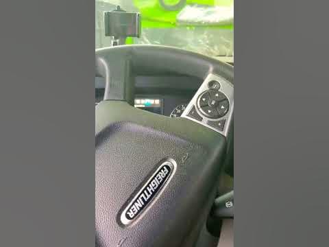STALK SWITCH RIGHT ERROR 2021 FREIGHTLINER CASCADIA. TURN BATTERY/POWER