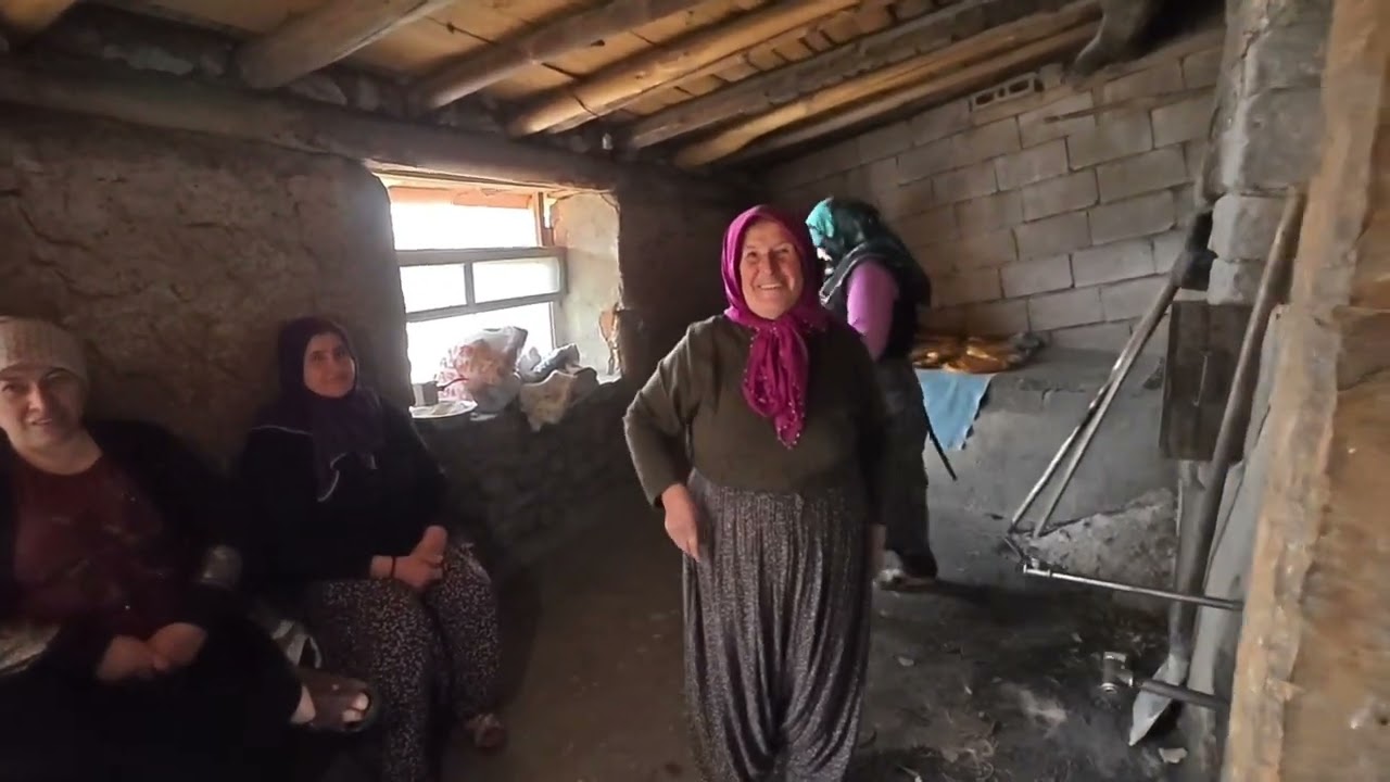 Doğanlı Köyü Fırını Kömbe Yapımı