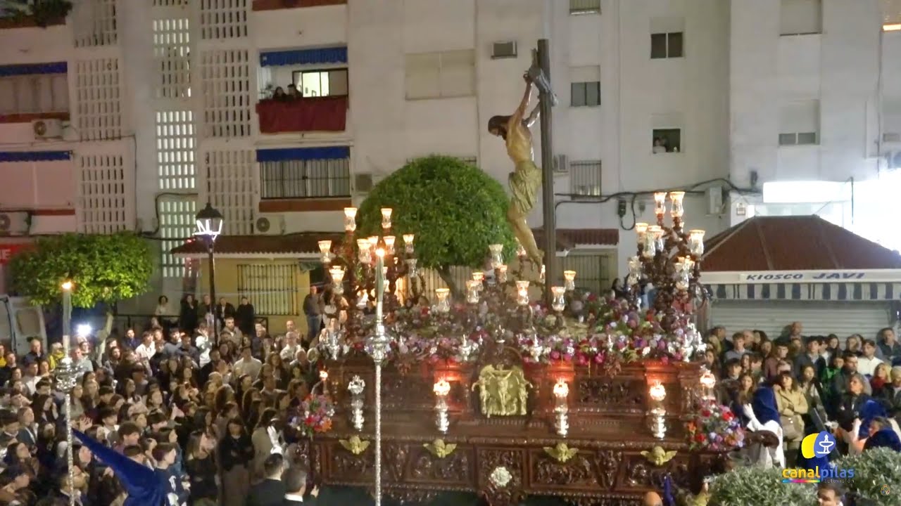 Entrada del Cristo de la Vera-Cruz. Jueves Santo 2025. Pilas.