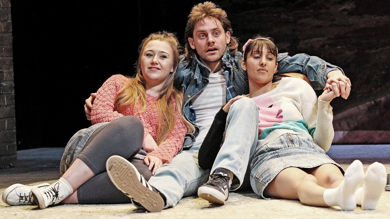 Rita, Sue and Bob Too Full Movie Facts, Story And Review | Michelle
