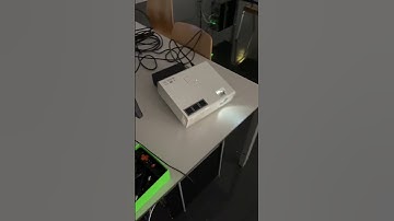 Projection Mapping experiments with Blender and Resolume