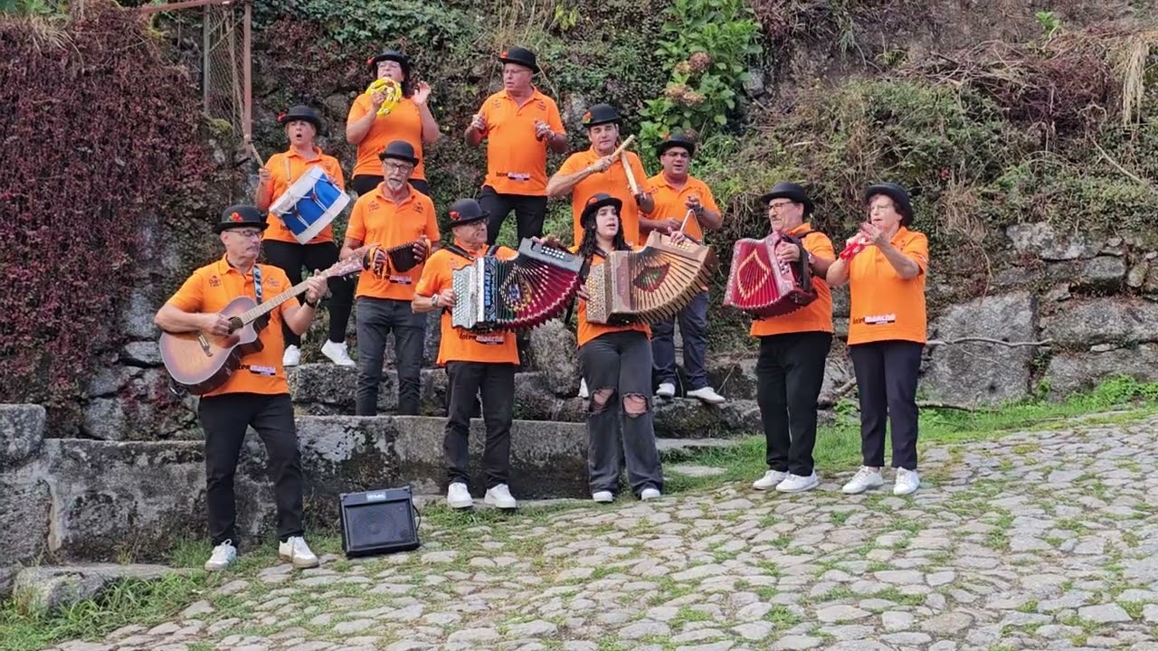 Hoje em Seramil...Amares ...Charlot & Amigos 