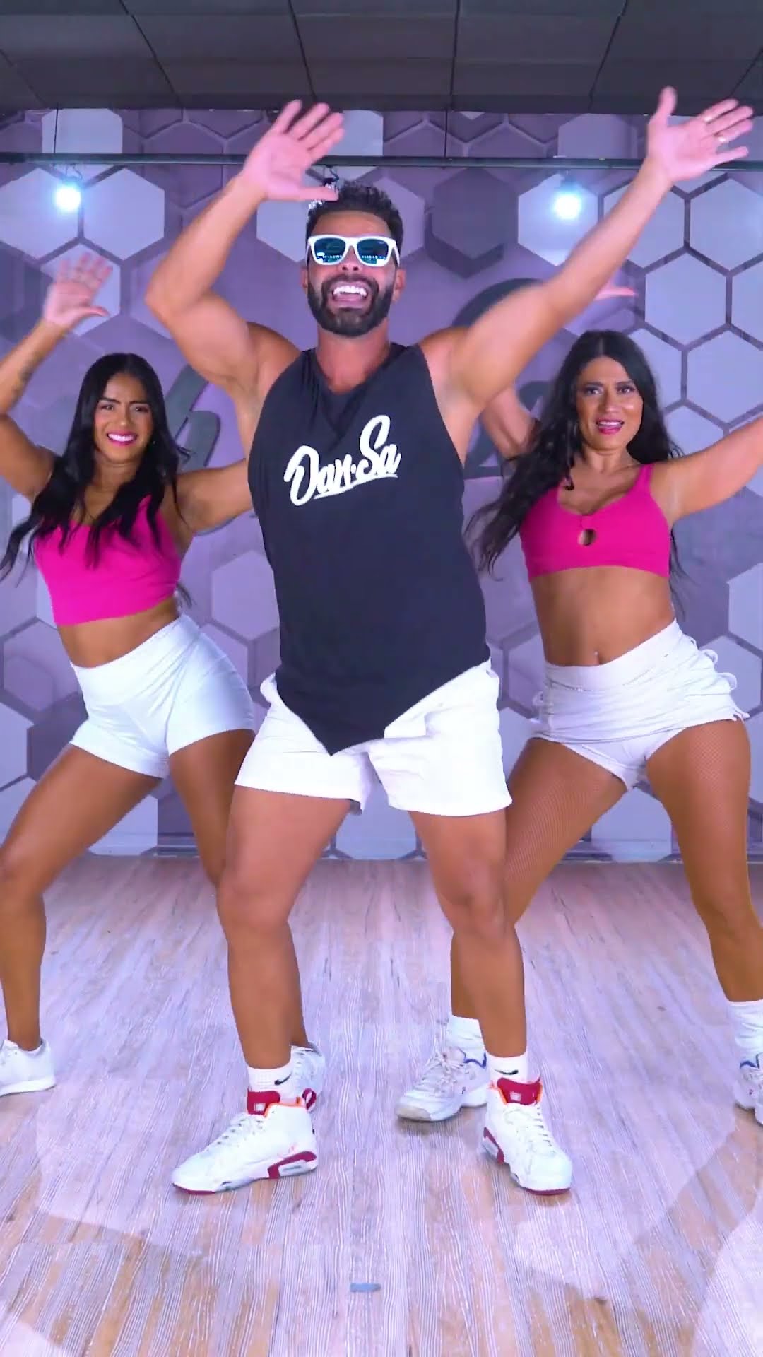 O Grave Bater - MC Kevinho - #TBT Dan-Sa / Daniel Saboya (Coreografia) #shorts