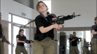 Israeli army fitness requirement for cadets (IDF Israel female soldiers women in training workout)