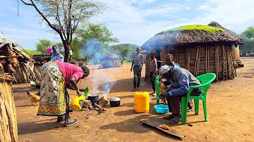 African village life#cooking  Village food Green bananas and Chicken curry