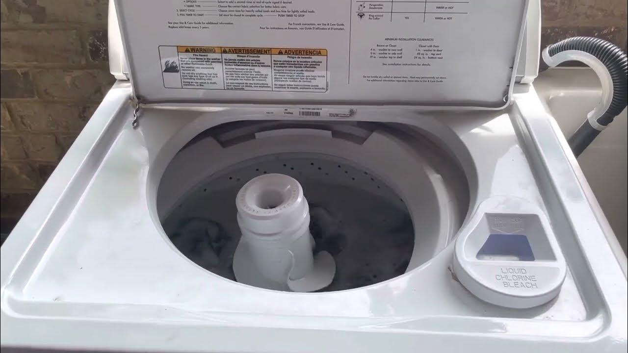 Whirlpool Direct Drive Ultimate Care II Washer Full Load Of Laundry