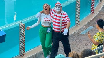 This moment took the whole crowd by surprise 😂