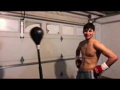 Ryan Garcia Demonstrates How To Use The Cobra Bag 