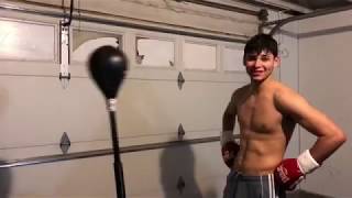 Ryan Garcia demonstrates how to use the cobra bag 🔥 screenshot 3