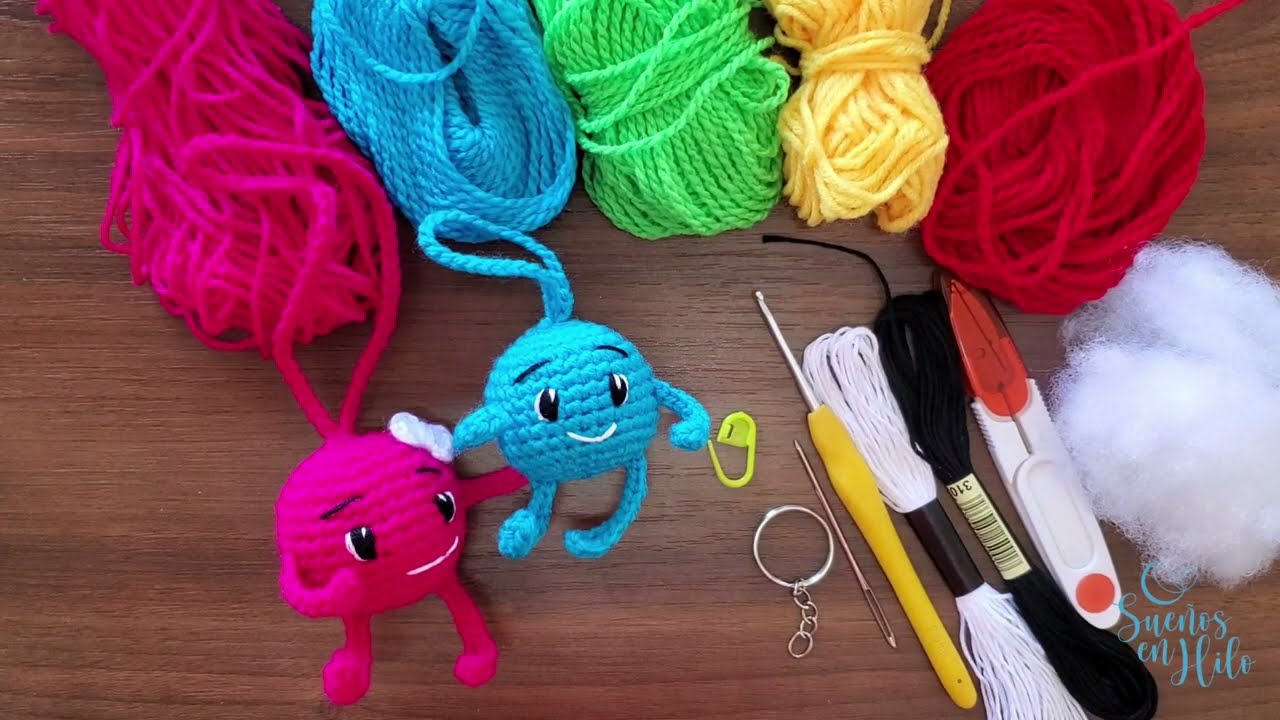 ¡Que tejer usando poco material! Carita feliz. Bolita a crochet. Amigurumis para principiantes.