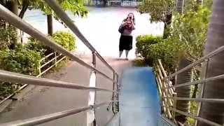 1041120親身體驗奎山中小學的高層溜滑梯