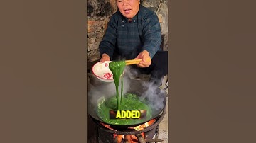 How to Make a Nutritious Green Algae Soup