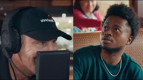 Applebee's Commercial 2024 Dan Campbell Serving Up the NFL This Season Ad Review