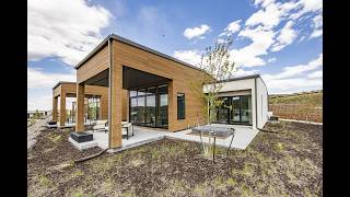 Southern-End-Of-Top-Row Double Deer Cottage With Golf Membership Available