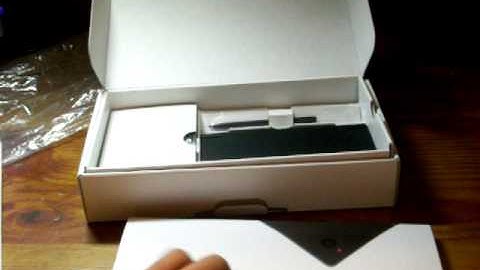 Nintendo DSi Part 1- The Unboxing