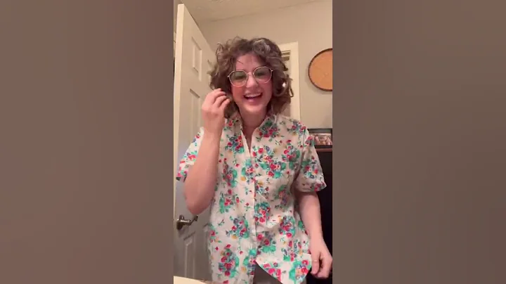 Grand Daughter Dresses up as Grand Mother's Old Photos For Her Birthday - 1294554-1