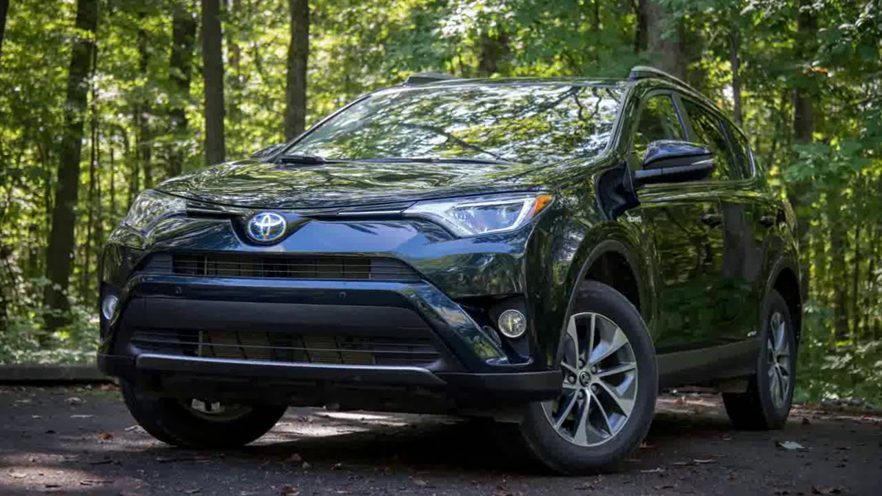 Why buy 2018 Toyota RAV4 Pros And Cons? - YouTube
