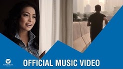 ARDA & TANTRI - Pelabuhan Terakhir (Official Music Video)  - Durasi: 4:45. 