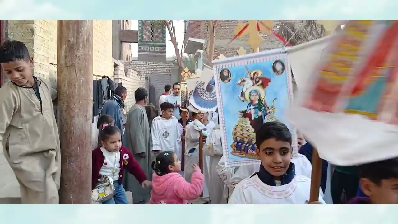 زفة أيقونة الشهيدة العفيفة دميانة حول عزبة فورتنيه 