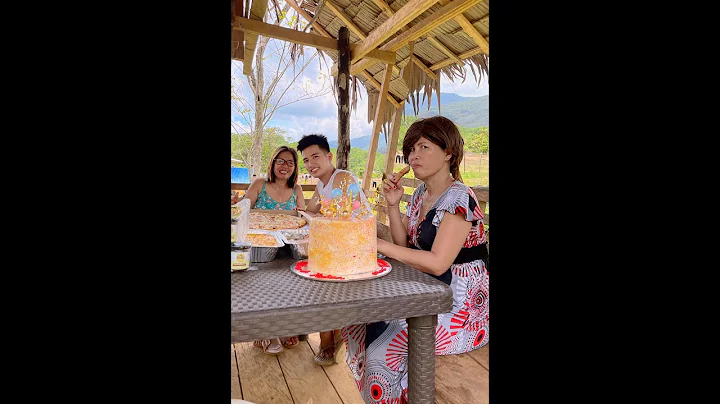 SURPRESA NG FANS SA AMING HAPPY 1ST ANNIVERSARY! S...