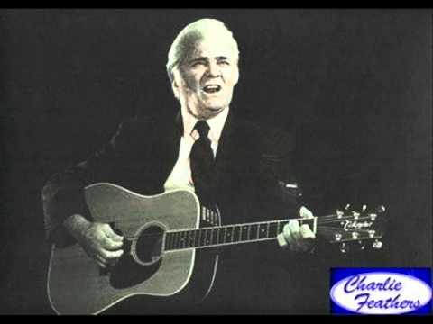 Putar Walkin' Alone - Charlie Feathers