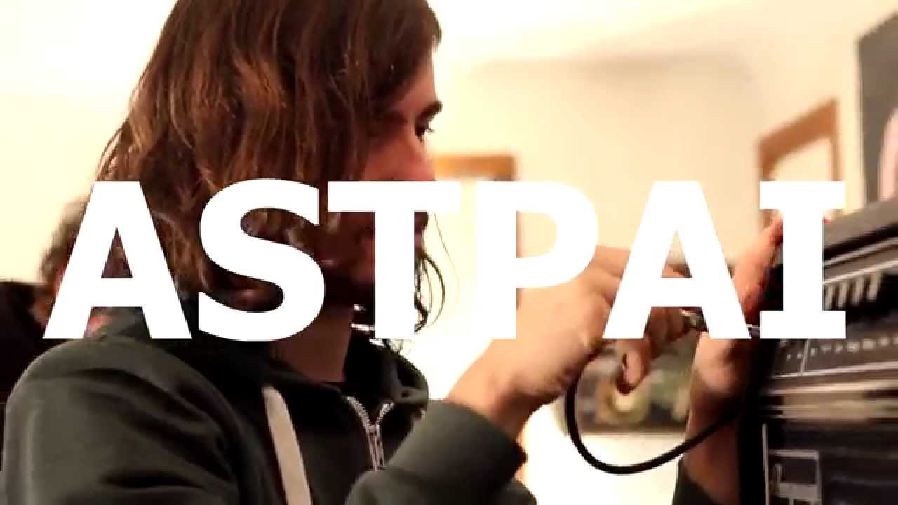 Astpai - "Careers" Live at Little Elephant (1/3)