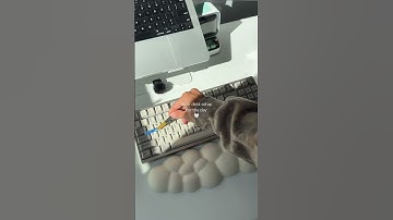 my morning desk routine makes me happy🤍 #asmr #asmrsounds #desksetup #shorts #morningroutine #new