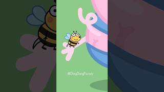 Bee ATTACKS George! 🐝💨 #animation #funny #memes #peppapig #parody @Boogytoons