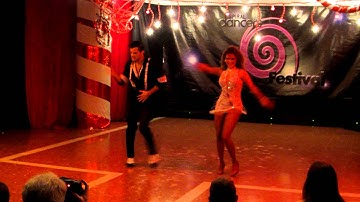 2012 12 08 - zouk & the chocolate factory - shows - 5 - David & Sarah