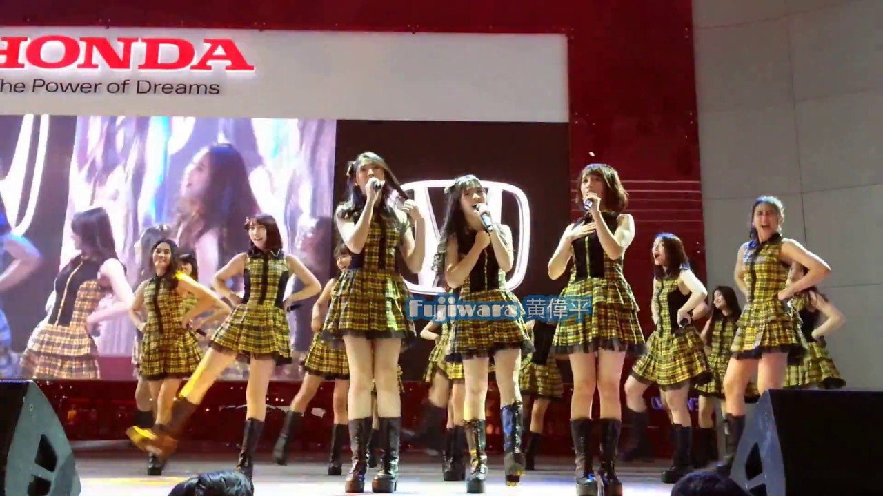 JKT48 - Part 2 @. IIMS 29/04/17