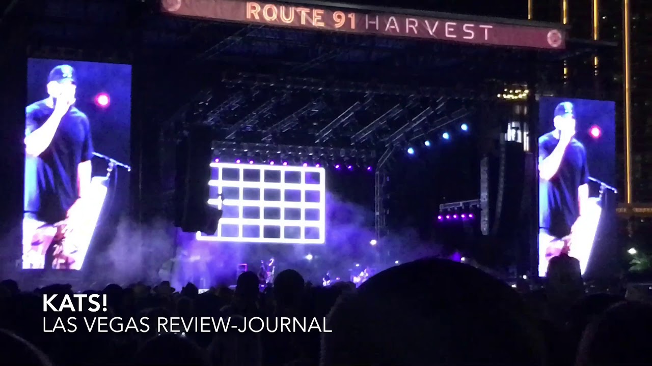 Eric Church, headliner at Route 91 Harvest Festival, cries as he performs new ...
