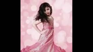 More Frock Designs for Cute Baby Girls screenshot 5