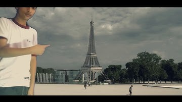 Flying Eiffel tower vfx