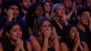 when she was performing People Started Crying  (Jesus, I Can’t Carry This Alone  ) very emotional 😭