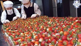 한입의 행복! 딸기와 생크림 듬뿍~ 상큼달달한 딸기 큐브케이크 / Making Strawberry Cube Cake / Korean Street Food