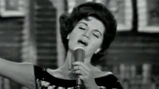 Connie Francis 'La Paloma' on The Ed Sullivan Show