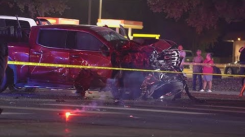 Driver facing reckless driving charges after high-speed crash sends three to hospital