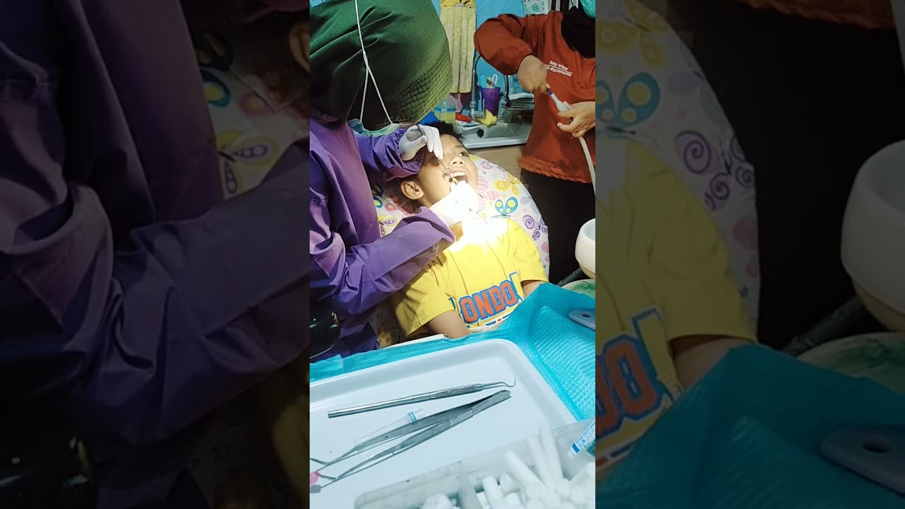 Kakak Alif Cabut Gigi ke dokter 😁
