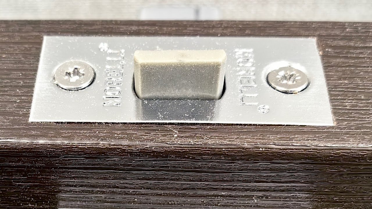 Врезка защелки 57/25 в межкомнатную дверь шаблоном Павла Солдатова ...