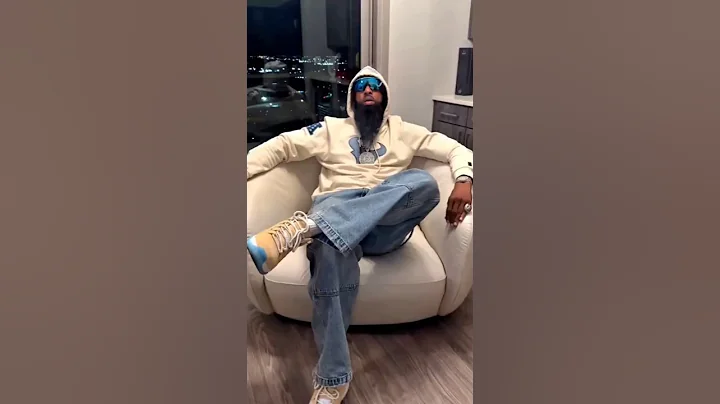 Slim Thug Gives Tour of His Houston Penthouse. With His Air Jordan 11 H Town Sneakers Retro