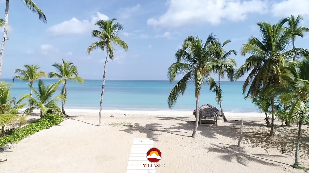 11 Bedroom Beachfront Villa in Las Terrenas | @VillasRD