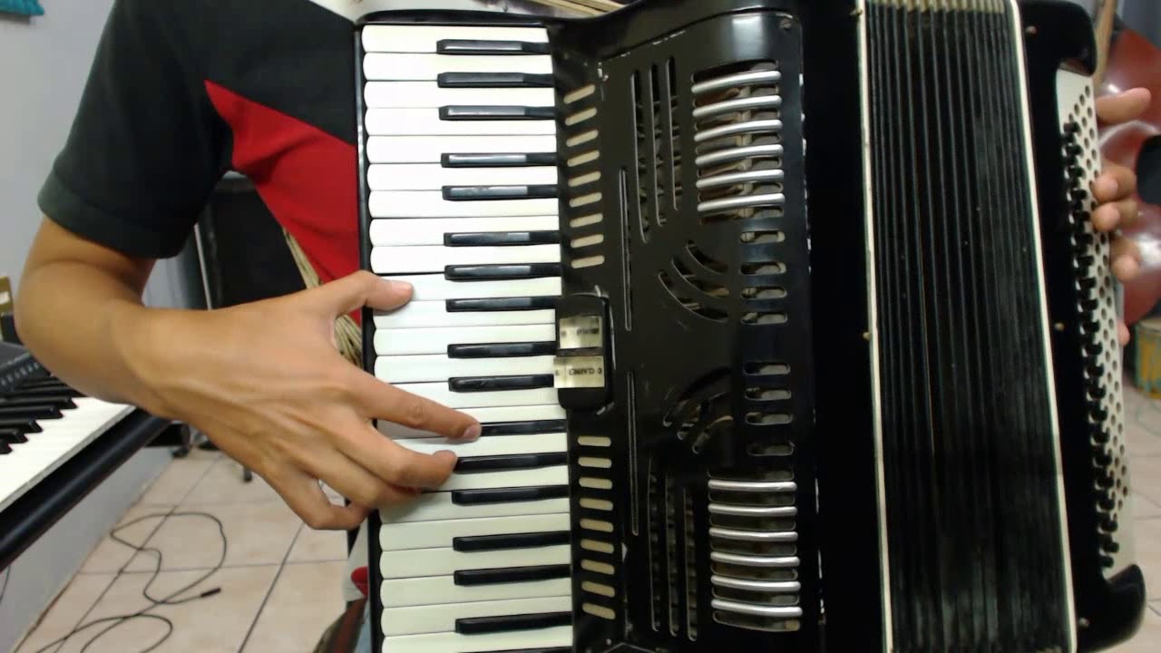 Tres Veces Mojado - Los Tigres Del Norte - Tutorial Acordeon