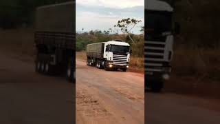 SCANIA 124 SUBINDO ESTRALANDO NO DIRETÃO!🔥🤯