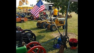 Engine Powered Flag Waving Machine
