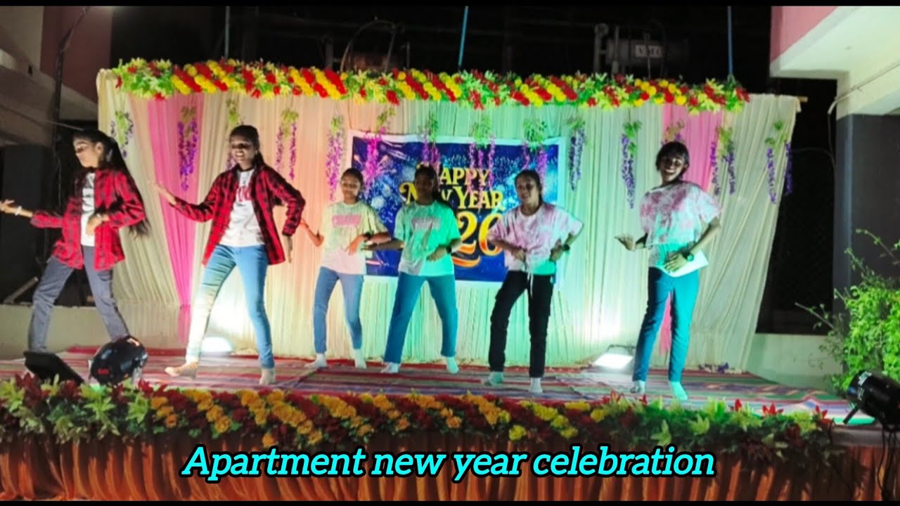 APARTMENT NEW YEAR CELEBRATION DANCE WITH MY FRIENDS| 