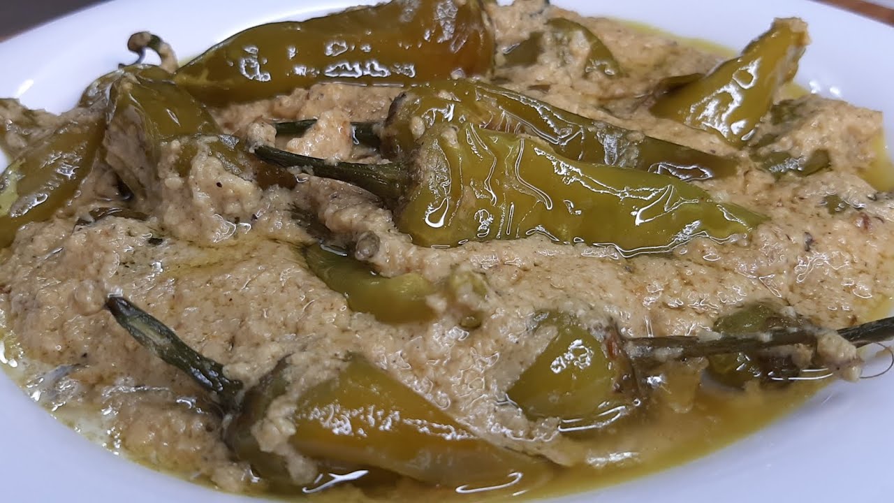 MIRCHON KA SALAN RECIPE | MIRCHON KA SALAN BANANEY KA TAREEQA